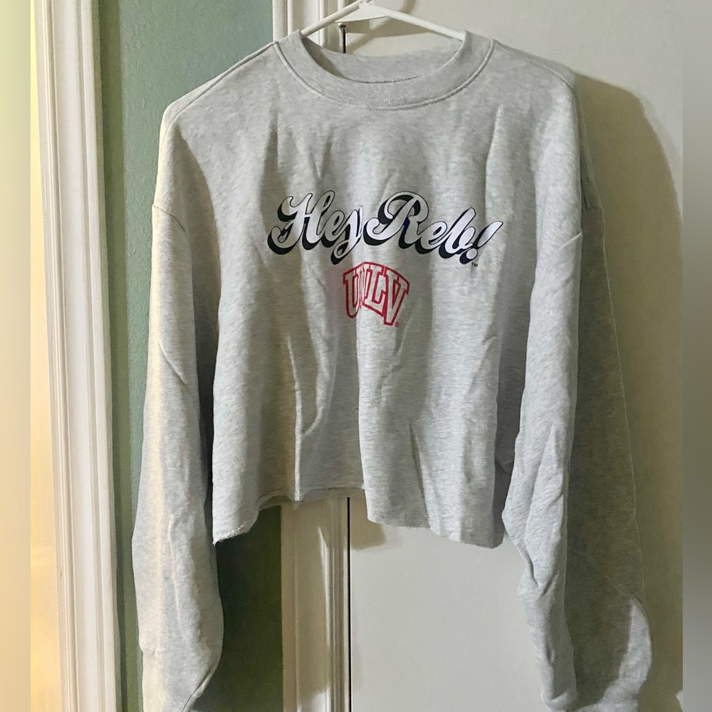 Crop sweater